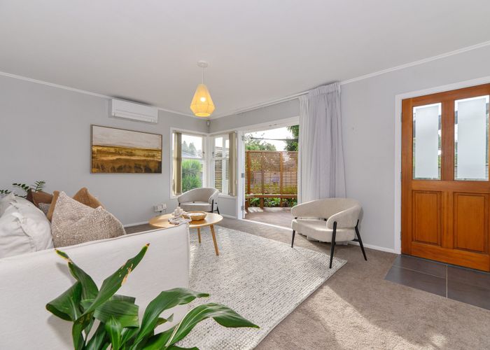 at 42 Hereford Street, Te Atatu Peninsula, Auckland