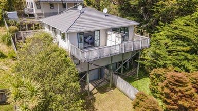 at 28C Ronald Woolf Place, Churton Park, Wellington