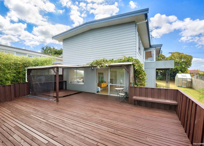  at 1/43 Coronation Road, Hillcrest, Auckland