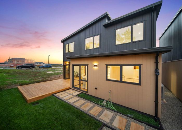  at 25 Taipahitini Road, Rosehill, Papakura, Auckland