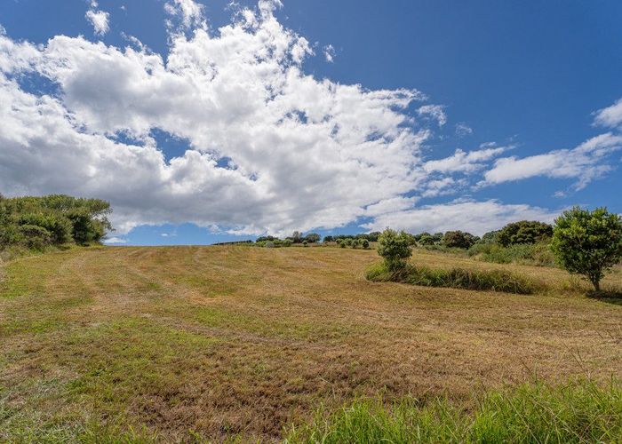  at 404 Lees Road, Hahei, Thames-Coromandel, Waikato