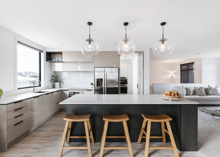  at 1015 Papamoa Beach Road, Papamoa, Tauranga, Bay Of Plenty