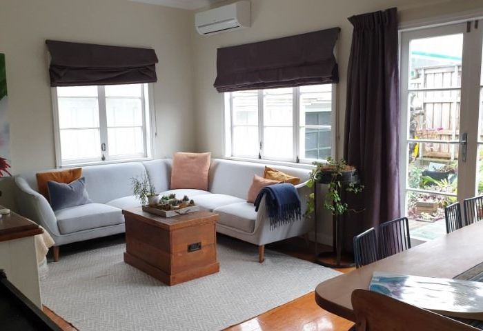  at 2/4 Northcote Road, Takapuna, Auckland