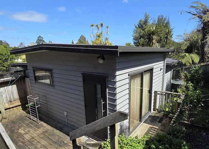  at 19A Brunton Place, Glenfield, North Shore City, Auckland