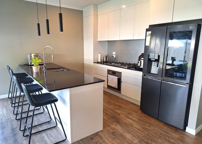 at 10 Salisbury Crescent, Wallaceville, Upper Hutt
