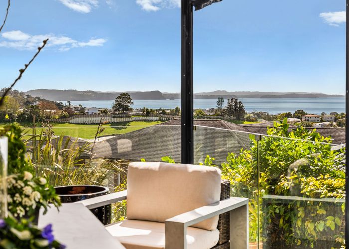  at 21 Woodridge Drive, Stanmore Bay, Rodney, Auckland