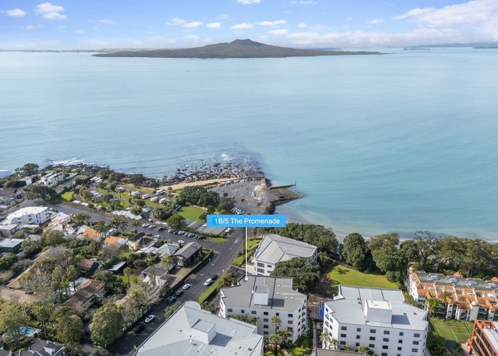  at 1B/5 The Promenade, Takapuna, North Shore City, Auckland