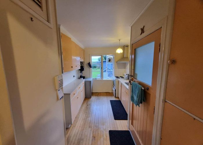  at 111 Flanshaw Road, Te Atatu South, Waitakere City, Auckland