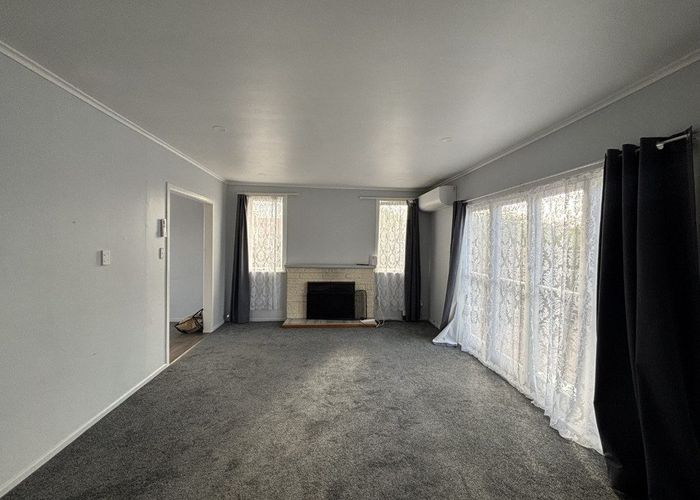  at 37 Metcalfe Road, Ranui, Waitakere City, Auckland