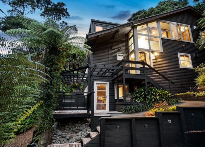  at 27 Scenic Drive, Titirangi, Auckland