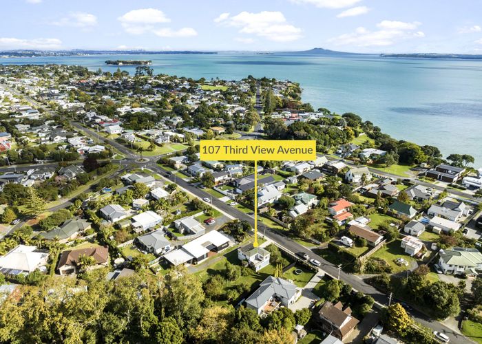  at 107 Third View Avenue, Beachlands, Manukau City, Auckland