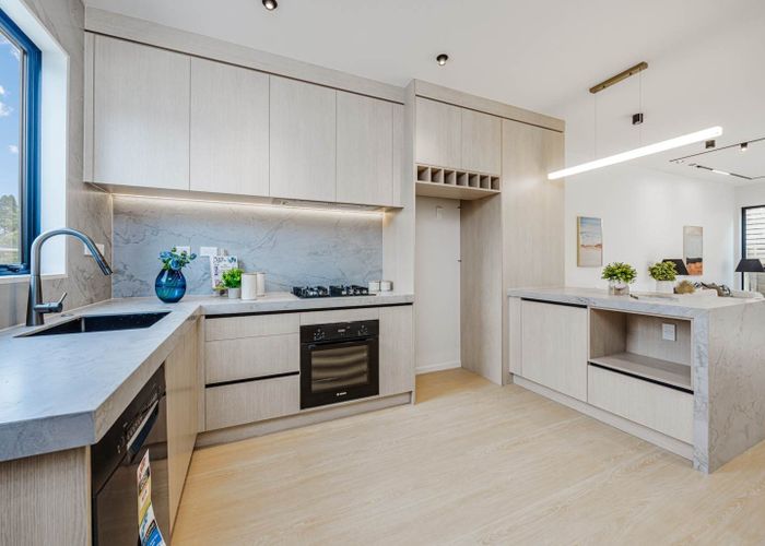  at 41C Angelo Avenue, Howick, Manukau City, Auckland