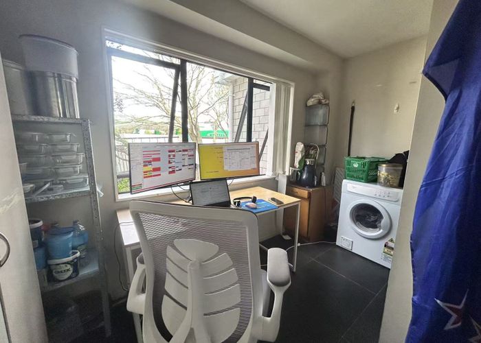  at 234a Lake Road, Hauraki, North Shore City, Auckland