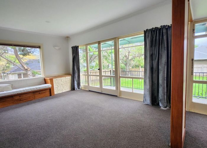  at 11 Manuka Street, Stokes Valley, Lower Hutt
