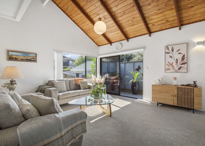  at 10 Moorgreen Heights, Torbay, Auckland