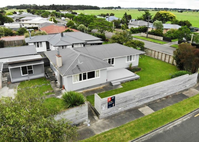  at 2 Tararua Terrace, Cloverlea, Palmerston North