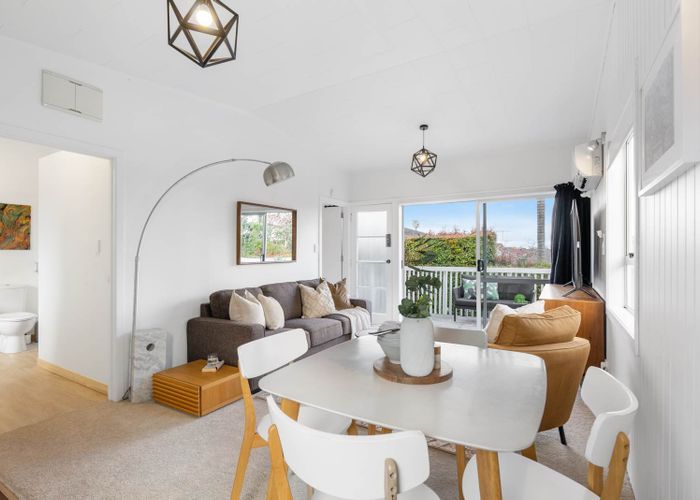  at 3/21 Thatcher Street, Mission Bay, Auckland