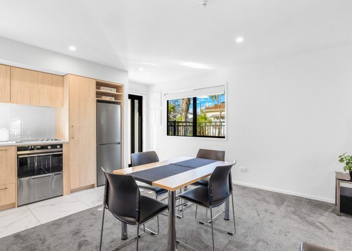  at 8/552 Madras Street, St. Albans, Christchurch City, Canterbury