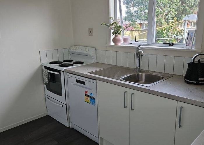  at 206 Tukapa Street, Westown, New Plymouth, Taranaki