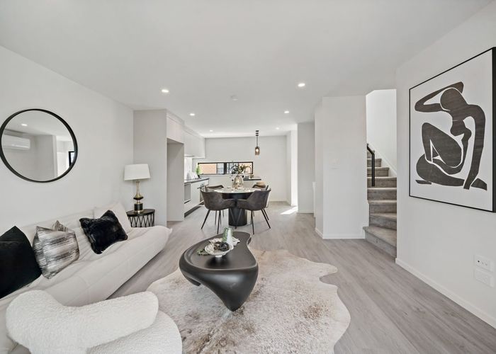  at 5/101 White Swan Road, Mount Roskill, Auckland