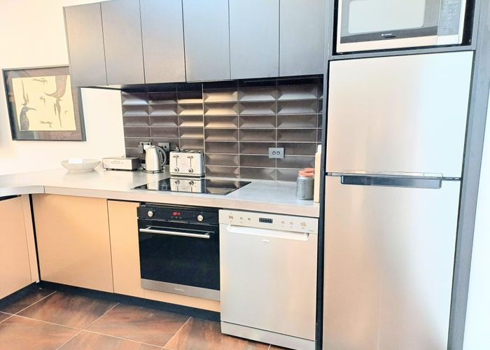  at 2/396 Princes Street, City Centre, Dunedin, Otago