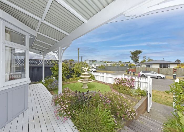  at 135 Pine Avenue, South New Brighton, Christchurch