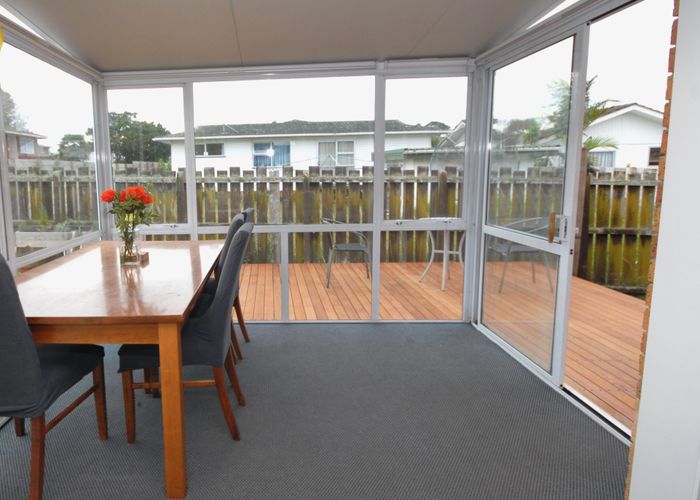  at 1/11 Kapiti Place, Sunnynook, North Shore City, Auckland