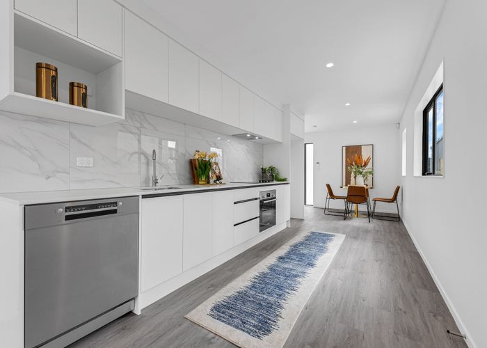 at 26 Pomaria Road, Henderson, Waitakere City, Auckland