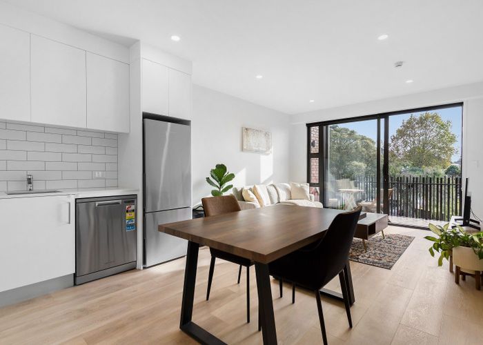  at 203/2 Ko Street, Northcote, North Shore City, Auckland