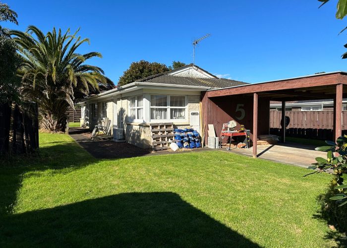  at 1/5 Ashcroft Ave, Mangere Bridge, Manukau City, Auckland