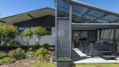  at 12 Clifton Place, Riverdale, Gisborne