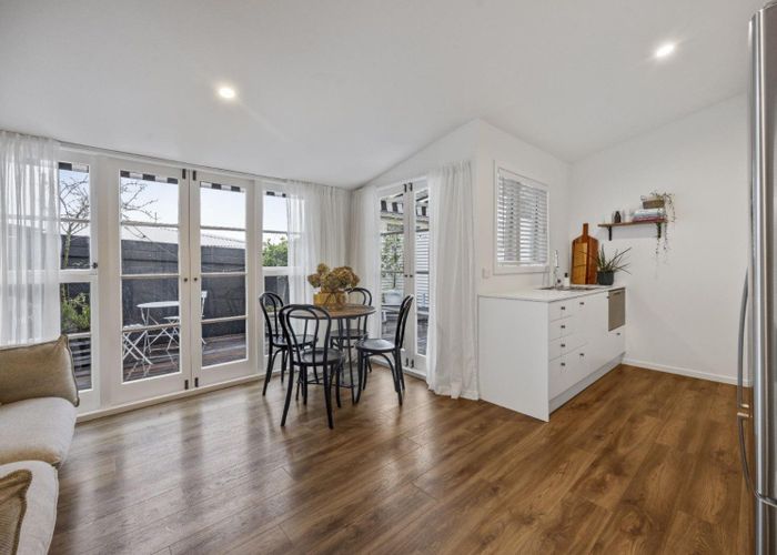  at 251A Courtenay Street, Strandon, New Plymouth, Taranaki