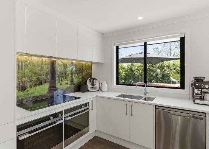  at 6 Hadfield Road, Peka Peka, Kapiti Coast, Wellington
