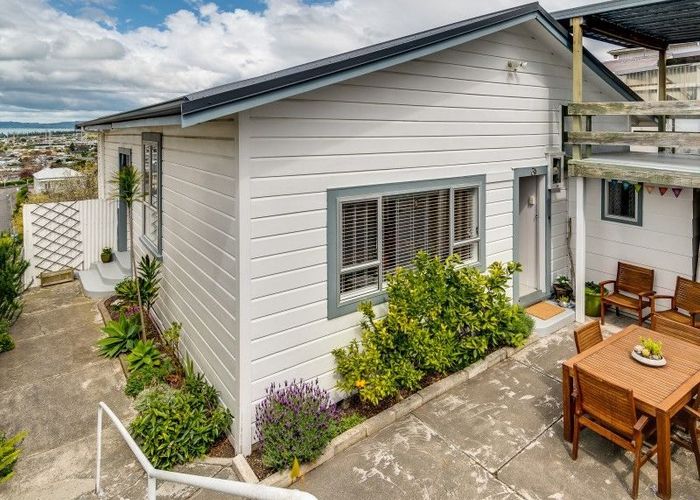  at 22 Colenso Avenue, Hospital Hill, Napier, Hawke's Bay