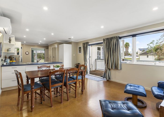  at 22 Larsen Road, Panmure, Auckland City, Auckland