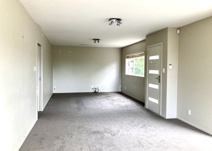  at 3A Pinehill Crescent, Browns Bay, North Shore City, Auckland