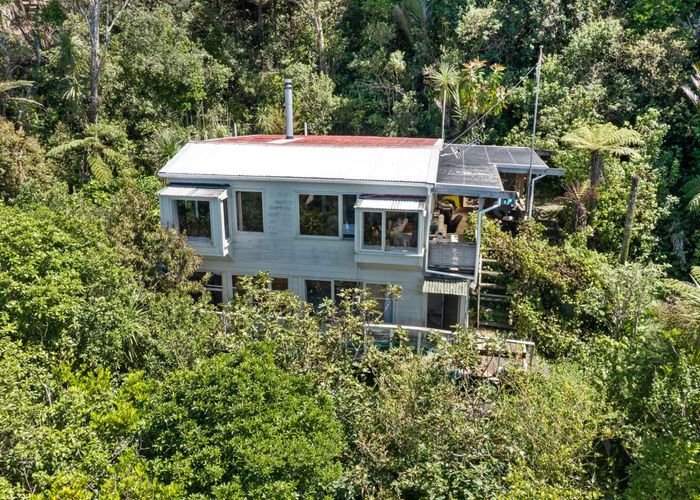  at 10 Cochrane Avenue, Arkles Bay, Whangaparaoa