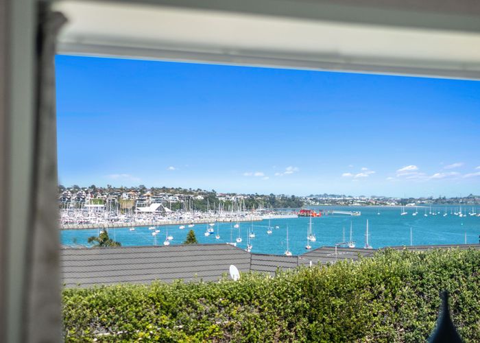  at 34 Bucklands Beach Road, Bucklands Beach, Manukau City, Auckland