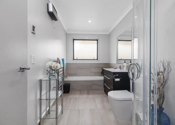  at 111 Redvale Road, Redwood Valley