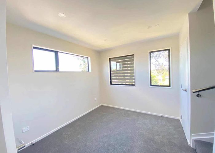  at 3/80 Ruawai Road, Mount Wellington, Auckland City, Auckland