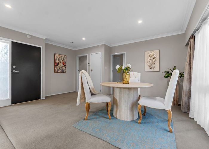  at 6 Lakeside Drive, Pahurehure, Papakura, Auckland