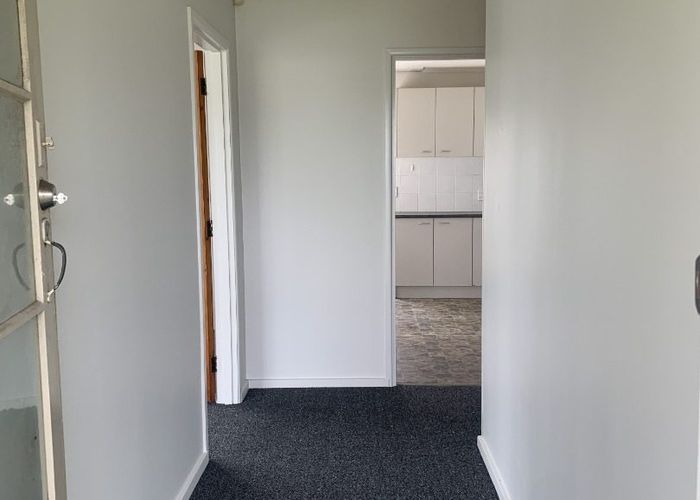  at 5 Dennis Road, Papatoetoe, Manukau City, Auckland