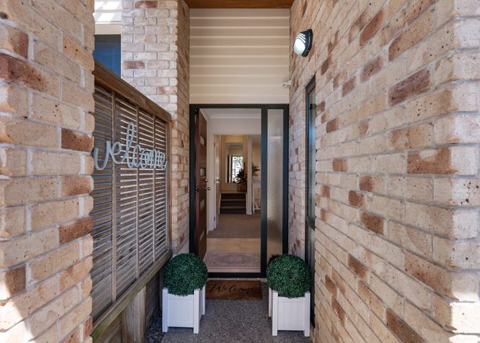  at 52B Rodney Street, Howick, Manukau City, Auckland