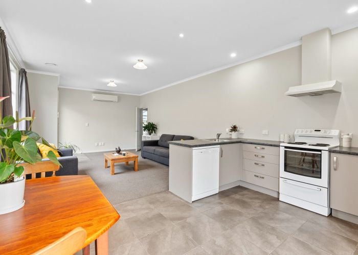  at 6 West Avenue, Saint Clair, Dunedin, Otago