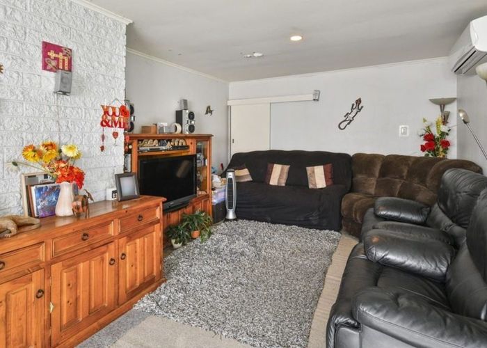  at 27 Halver Road, Manurewa, Manukau City, Auckland