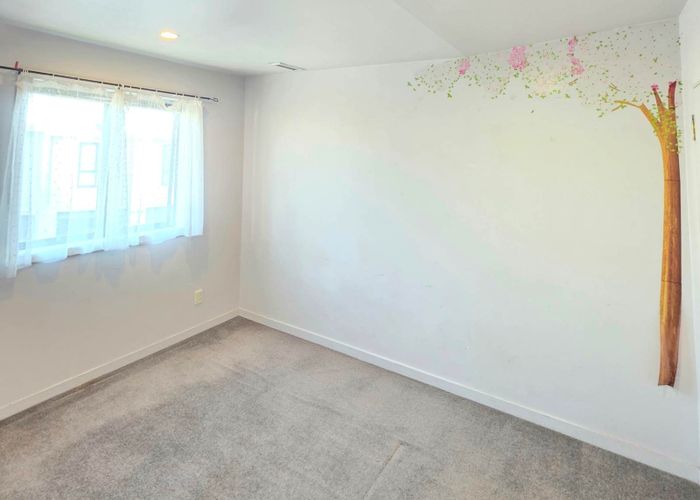  at 34 Saintly Lane, Avondale, Auckland City, Auckland