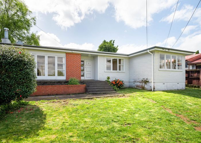  at 13 Minifie Avenue, Melville, Hamilton, Waikato