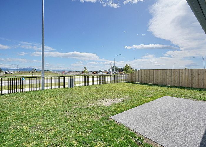  at 3 Witte Street, Woodend, Woodend