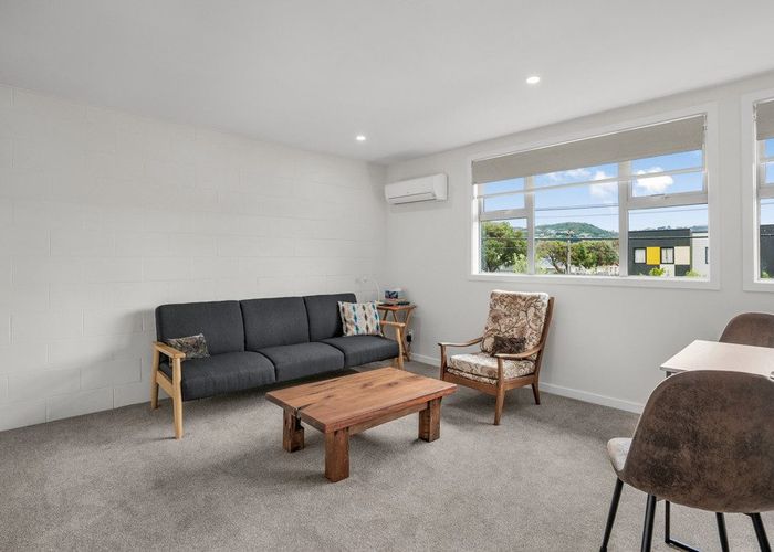  at 40E Cuba Street, Petone, Lower Hutt, Wellington