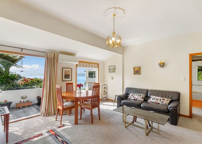  at 76 Barnard Street, Wadestown, Wellington